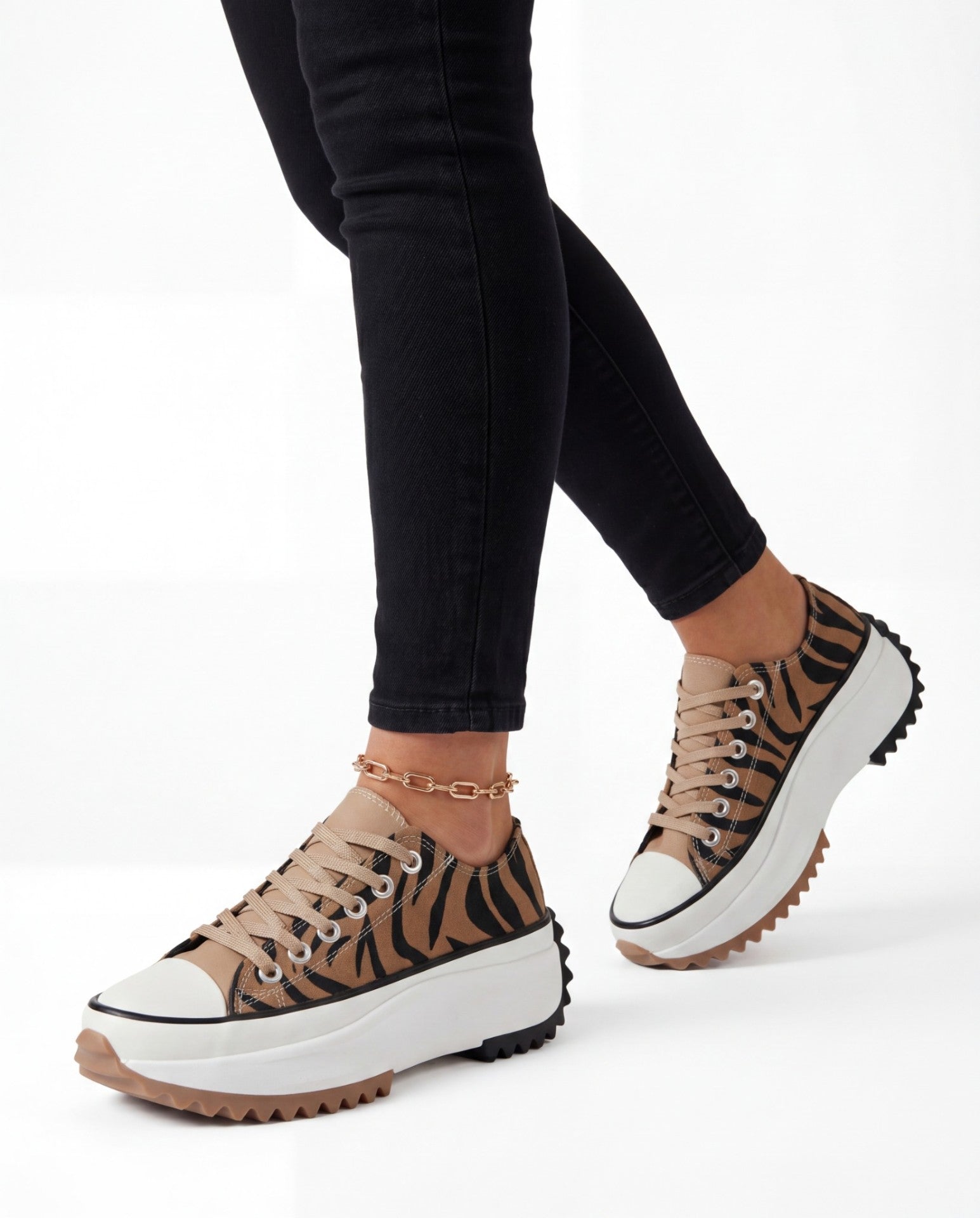 Dorothy Women's Platform Sneakers