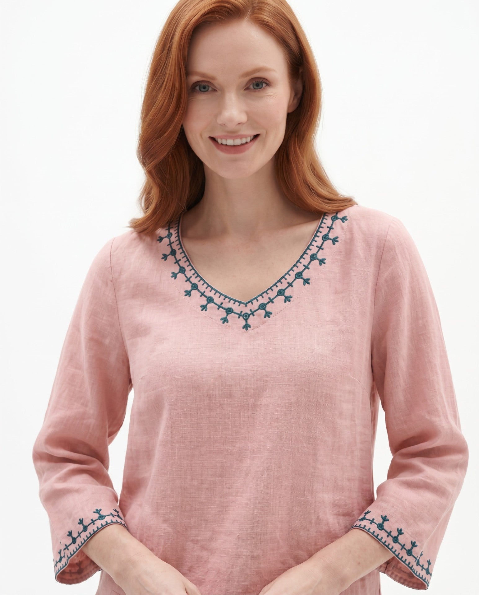 Helen Pattern V-Neck Linen Blouse