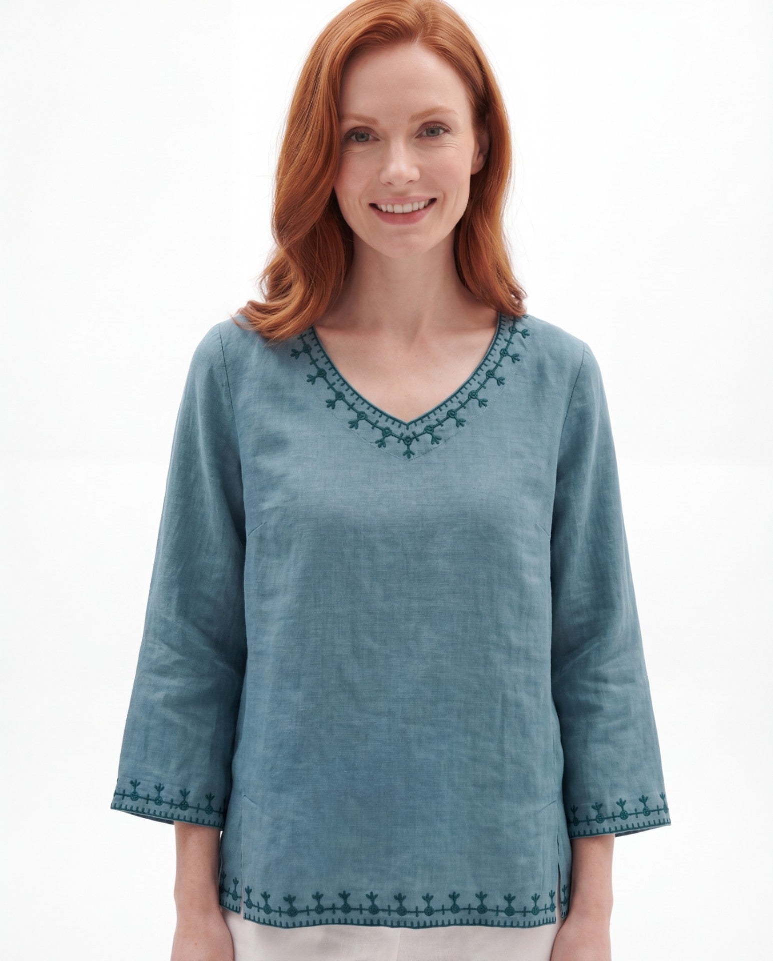 Helen Pattern V-Neck Linen Blouse